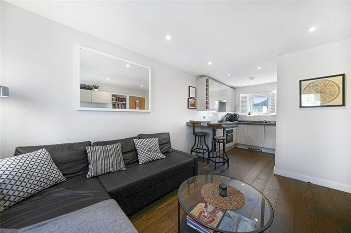 1 Bedroom Flat For Sale In Cubitt Terrace, London, SW4