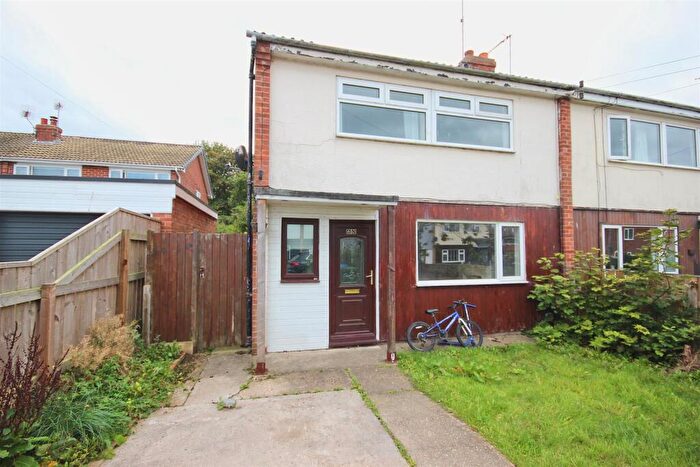 3 Bedroom Semi-Detached House For Sale In Stanley Avenue, Hornsea, HU18