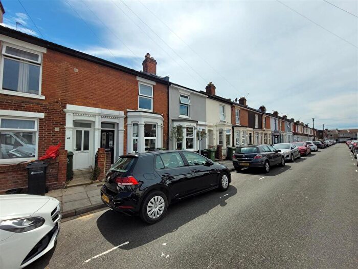 2 Bedroom House To Rent In Mafeking Road, Southsea, PO4