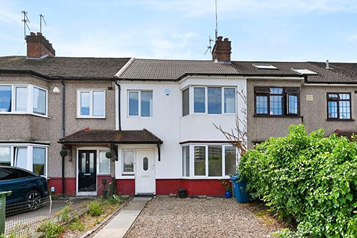 3 Bedroom Terraced House For Sale In Headstone Drive, Harrow, HA1