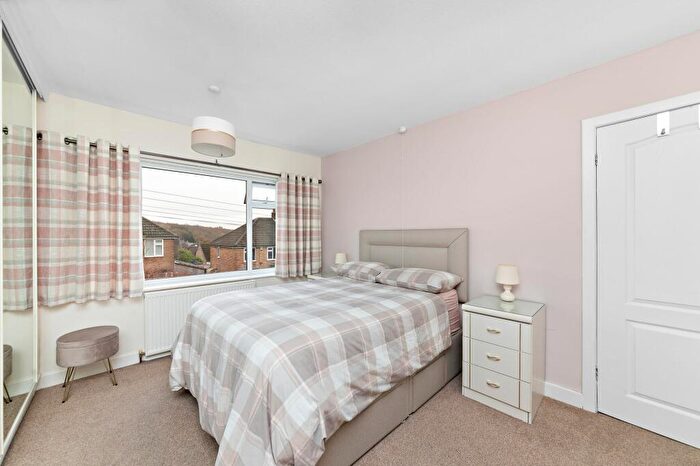 3 Bedroom Semi-Detached House For Sale In Woodlands Avenue, Lepton, HD8