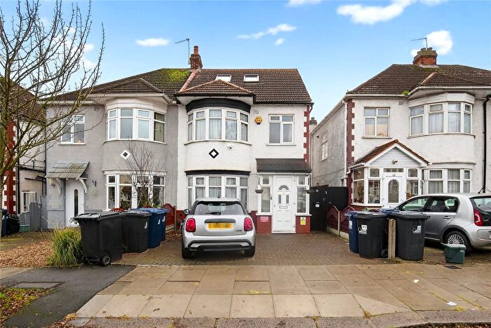 5 Bedroom Semi Detached House To Rent In Uneeda Drive, Greenford, UB6