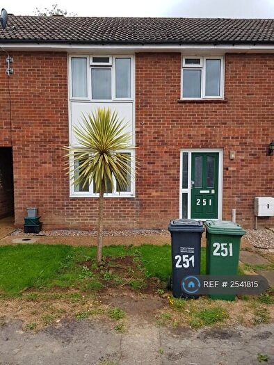 3 Bedroom Terraced House To Rent In Court Lodge Road, Horley, RH6