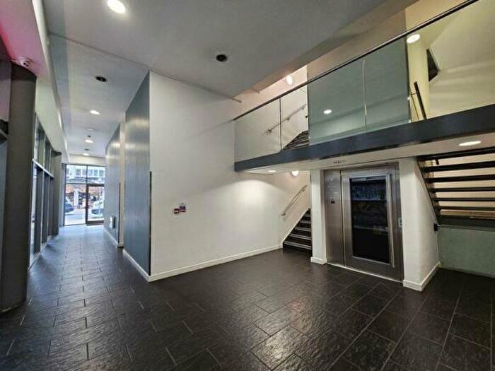 2 Bedroom Apartment To Rent In Church Street, Manchester, M4