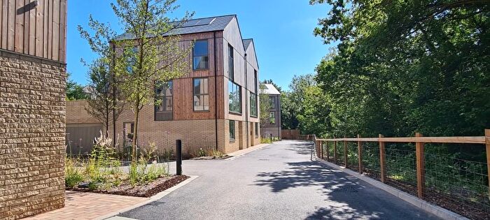 4 Bedroom Semi Detached House To Rent In Windebanks, Bath, SN13