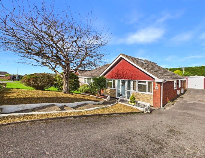 3 Bedroom Bungalow For Sale In Burnham Drive, Bleadon Hill, Weston-Super-Mare, North Somerset, BS24