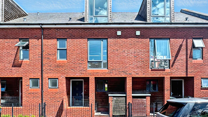 4 Bedroom House To Rent In Avonmouth, Bristol, BS11