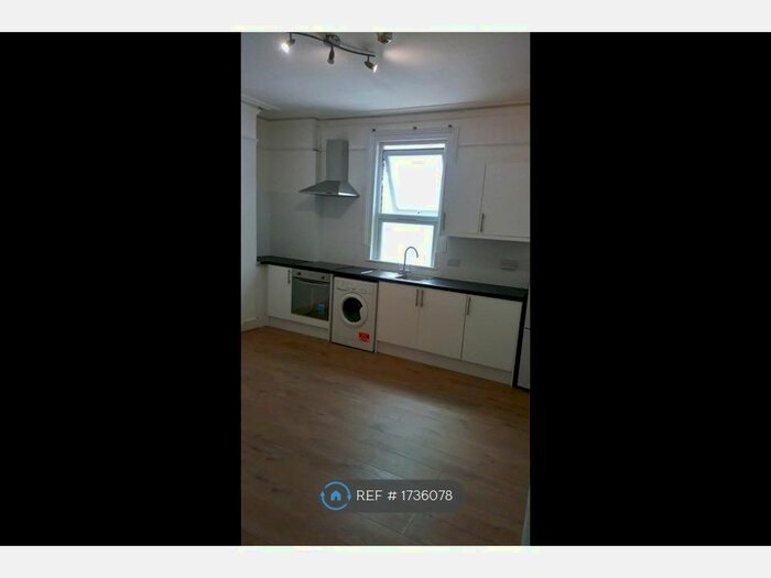 Studio To Rent In Somerset Road, Ealing, W13