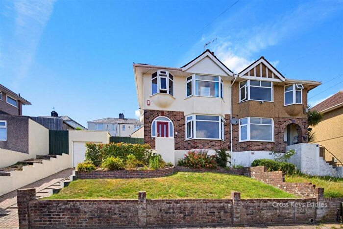 3 Bedroom Semi Detached House For Sale In Fredington Grove, Milehouse, PL2