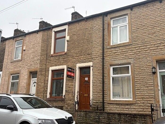 2 Bedroom Terraced House For Sale In Waterbarn Street, Burnley, BB10