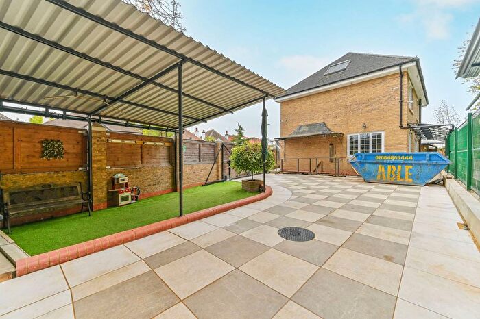 4 Bedroom Detached House For Sale In Norbury Avenue, Norbury, London, SW16