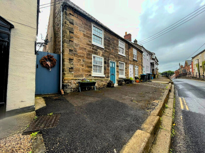 2 Bedroom End Of Terrace House To Rent In Cockpit Hill, Brompton, DL6