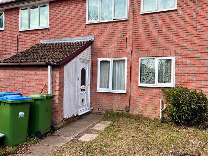 1 Bedroom Flat To Rent In The Oaks, Merryoak, Southampton, SO19