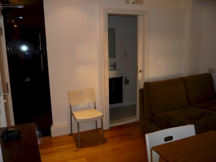 Studio To Rent In West End Lane, London, NW6