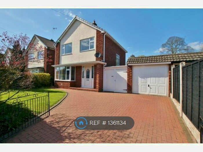 3 Bedroom Detached House To Rent In Neston Drive, Chester, CH2