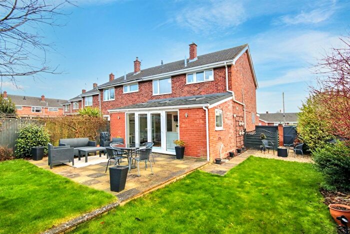 3 Bedroom End Of Terrace House For Sale In Impala Close, Old Catton, Norwich, NR6