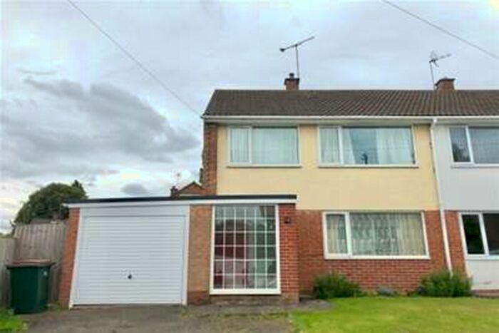 3 Bedroom Semi-Detached House To Rent In The Graylands, Finham, CV3