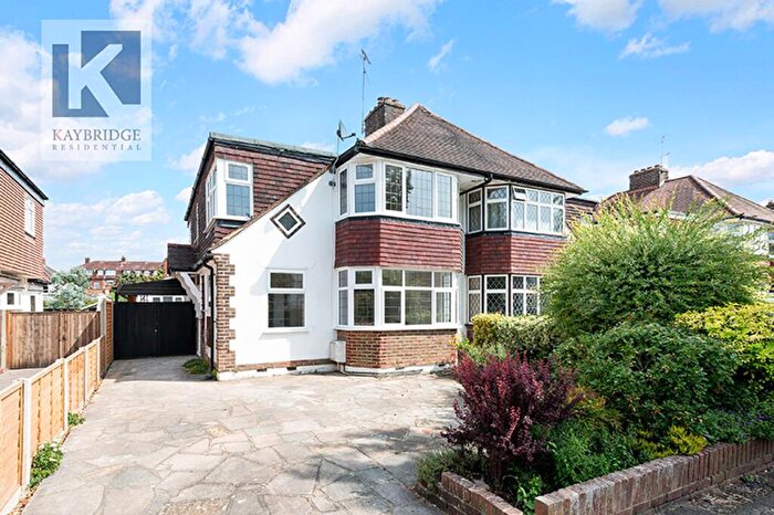 4 Bedroom Semi Detached House For Sale In Briarwood Road, Epsom, KT17