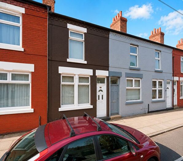2 Bedroom Terraced House For Sale In Dewsbury Road, L4