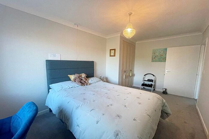 1 Bedroom Flat To Rent In Ferndown, BH22