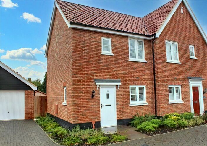 2 Bedroom Semi-Detached House For Sale In Greenside, Darsham, Saxmundham, Suffolk, IP17