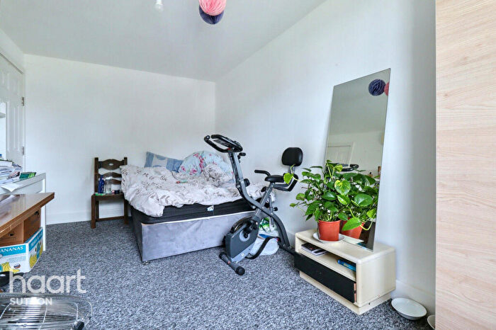 4 Bedroom Maisonette For Sale In Brunswick Road, Sutton, SM1