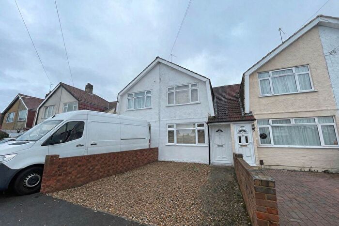 2 Bedroom Terraced House For Sale In Gloucester Road, Feltham, Middlesex, TW13