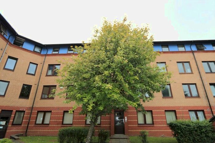 1 Bedroom Flat To Rent In Plantation Park Gardens, Glasgow, G51