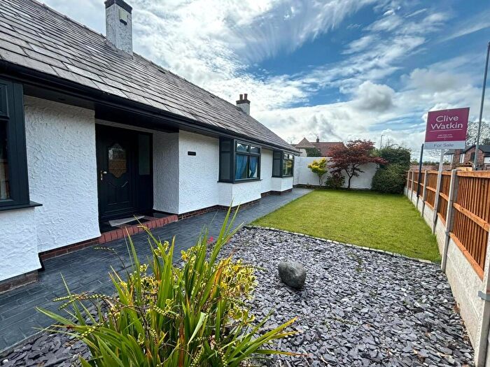 5 Bedroom Bungalow For Sale In Welsh Road, Little Sutton, Ellesmere Port, Cheshire, CH66