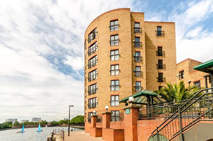2 Bedroom Flat To Rent In Russell Place, Rotherhithe, London, SE16