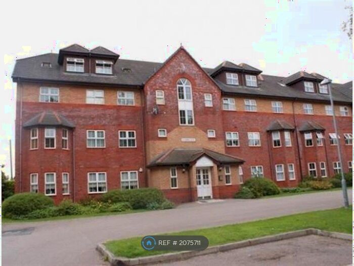 2 Bedroom Flat To Rent In The Spinnakers, Liverpool, L19