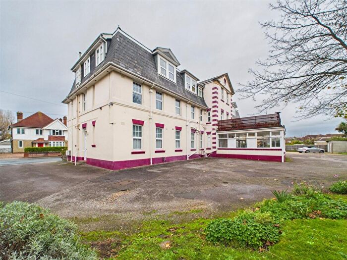 1 Bedroom Apartment For Sale In Newstead Road, Southbourne, Bournemouth, Dorset, BH6