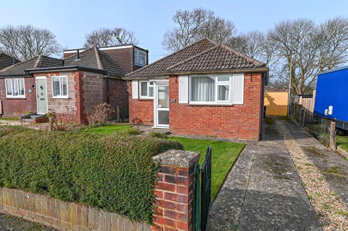 3 Bedroom Detached Bungalow For Sale In Silverdale Drive, Waterlooville, PO7