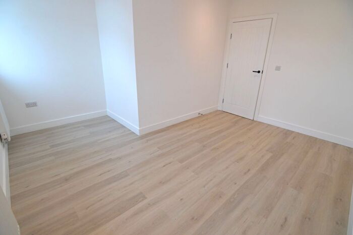 2 Bedroom Flat To Rent In Flat, St. Peters Court, Station Street, Mansfield, NG18