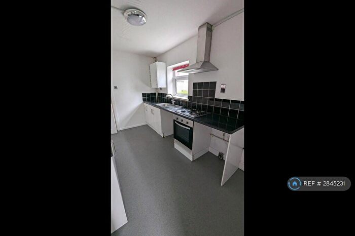 3 Bedroom Semi-Detached House To Rent In Heol Yr Eithen, Swansea, SA6