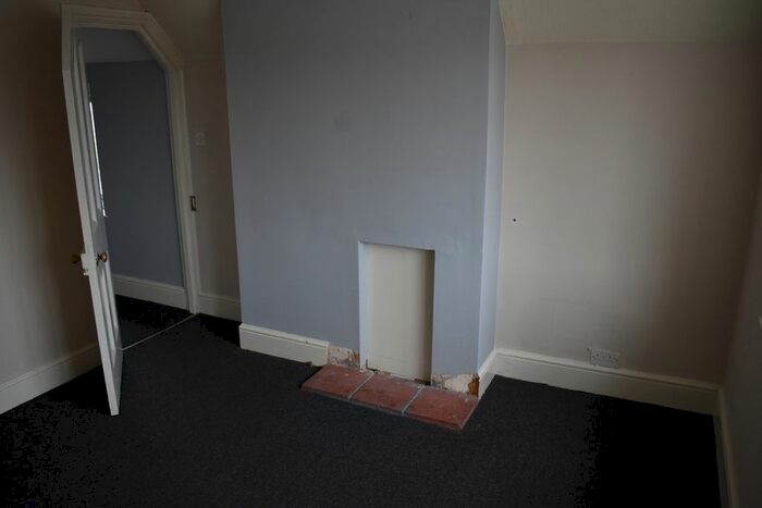 1 Bedroom Flat To Rent In High Street, Broadstairs, CT10