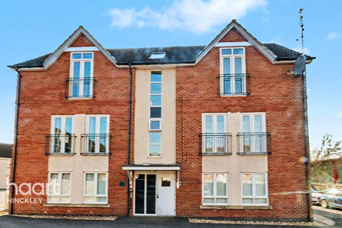 2 Bedroom Apartment For Sale In Richmond Gate, Hinckley, LE10