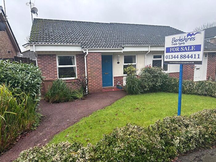 2 Bedroom Semi-Detached Bungalow For Sale In Hombrook Drive, Bracknell, Berkshire, RG42