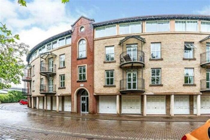 2 Bedroom Apartment To Rent In Alcantara Crescent, Ocean Village, SO14