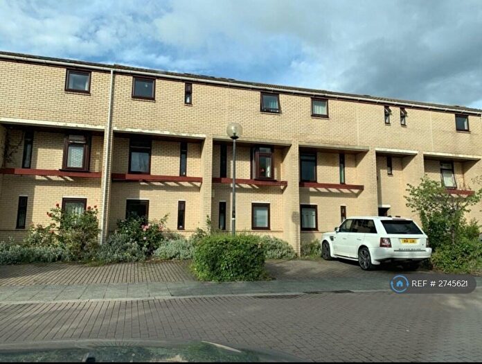 2 Bedroom Flat To Rent In North Eleventh Street, Milton Keynes, MK9