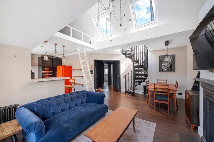 2 Bedroom Flat For Sale In Herne Hill, Herne Hill, London, SE24