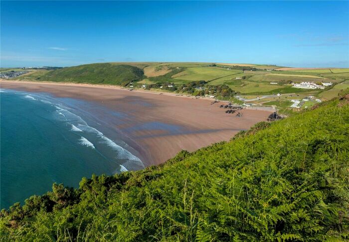 2 Bedroom Apartment For Sale In Putsborough, Braunton, Devon, EX33