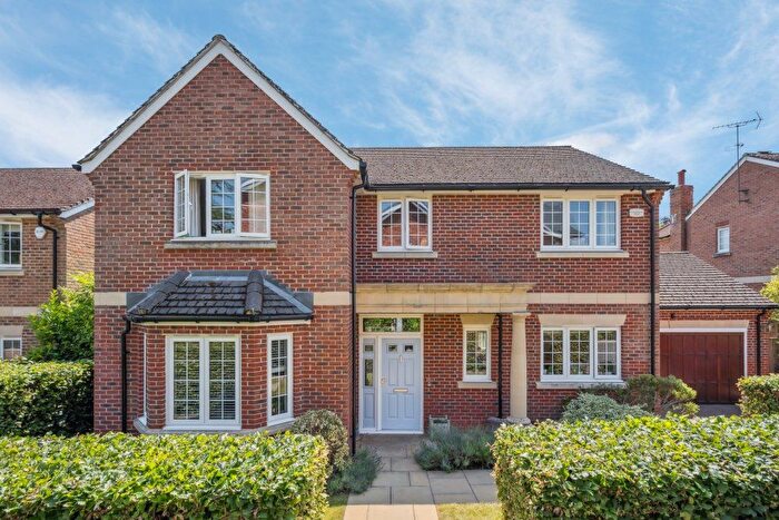 5 Bedroom Detached House To Rent In Howe Drive, Beaconsfield, HP9