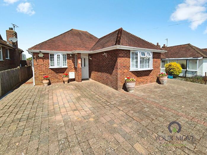 2 Bedroom Bungalow For Sale In Combe Rise, Eastbourne, East Sussex, BN20