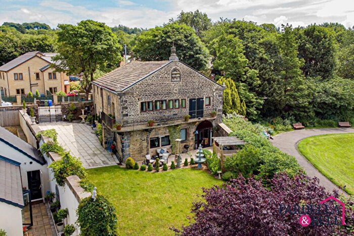 4 Bedroom Detached House For Sale In Town House Road, Nelson, Lancashire, BB9