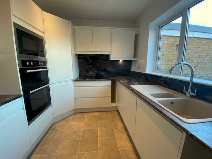 3 Bedroom House To Rent In Tansor Garth, Peterborough, PE3