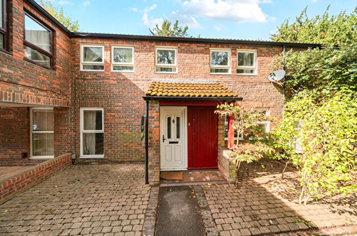 3 Bedroom Terraced House For Sale In Jevington, Bracknell, Berkshire, RG12