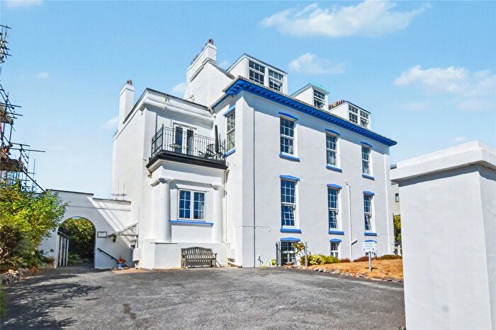 2 Bedroom Flat For Sale In Trefusis Terrace, Exmouth, Devon, EX8