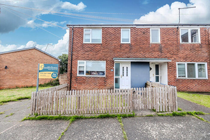 3 Bedroom End Of Terrace House For Sale In Kyloe Place, Newbiggin Hall, Newcastle Upon Tyne, NE5
