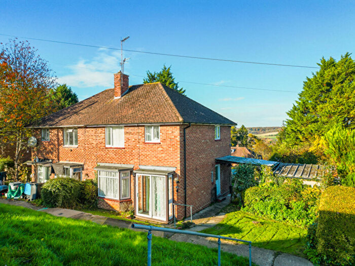 3 Bedroom Semi Detached House For Sale In Tresco Road, Berkhamsted, HP4